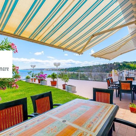 شقة La Terrazza Sul Mare - Numana - المظهر الخارجي الصورة